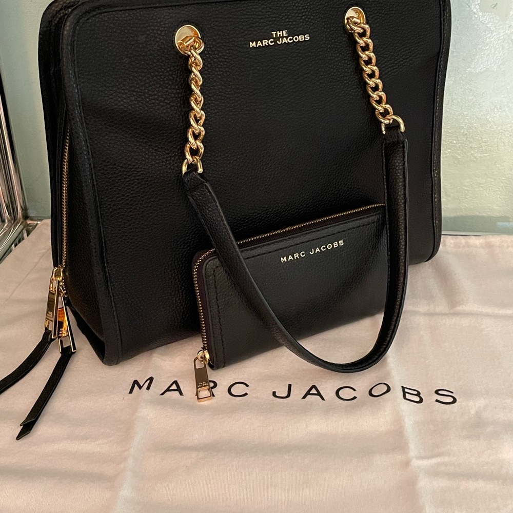 Stunning large chain tote & wallet set - Picture 3 of 14